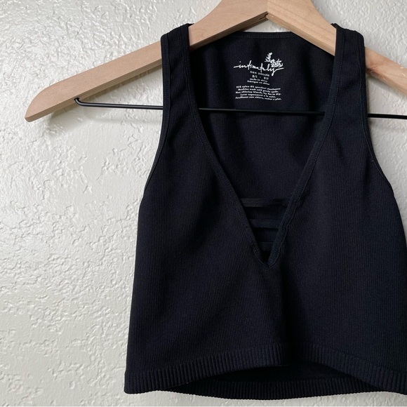 Intimately Free People Black Ribbed Crop Top V Neckline Seamless Tank - Picture 4 of 11